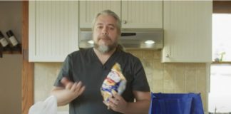 Προστασία από τον Covid-19. Απολύμανση στις συσκευασίες τροφίμων και πλύσιμο φρούτων