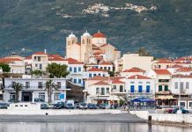 Εορτασμός της πολιούχου Νεάπολης Αγίας Τριάδας Εορτασμός της πολιούχου Νεάπολης Αγίας Τριάδας