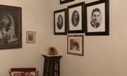 Ο Δήμος αγόρασε την οικία του ποιητή Γιάννη Ρίτσου στο Κάστρο Μονεμβασίας