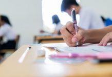 Διαδικτυακή Δράση με θέμα : «Πανελλήνιες Εξετάσεις: Διαχείριση άγχους προετοιμασίας & αποτελεσμάτων»