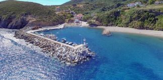Σχετικά με το αλιευτικό καταφύγιο Βελανιδίων.