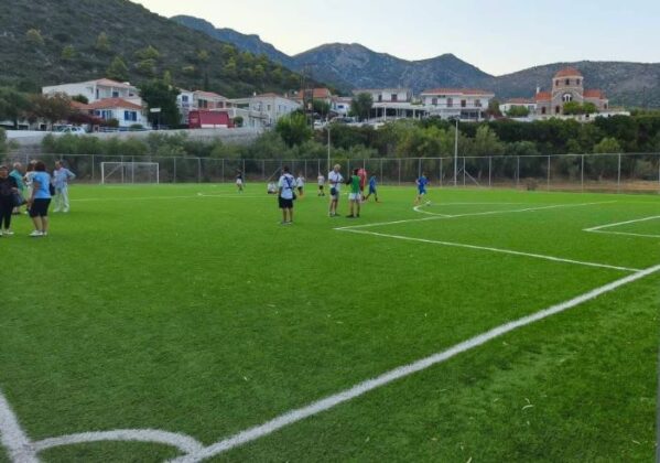 Εγκαίνια γηπέδων Ποδοσφαίρου και Μπάσκετ στη ΔΚ Κυπαρισσίου